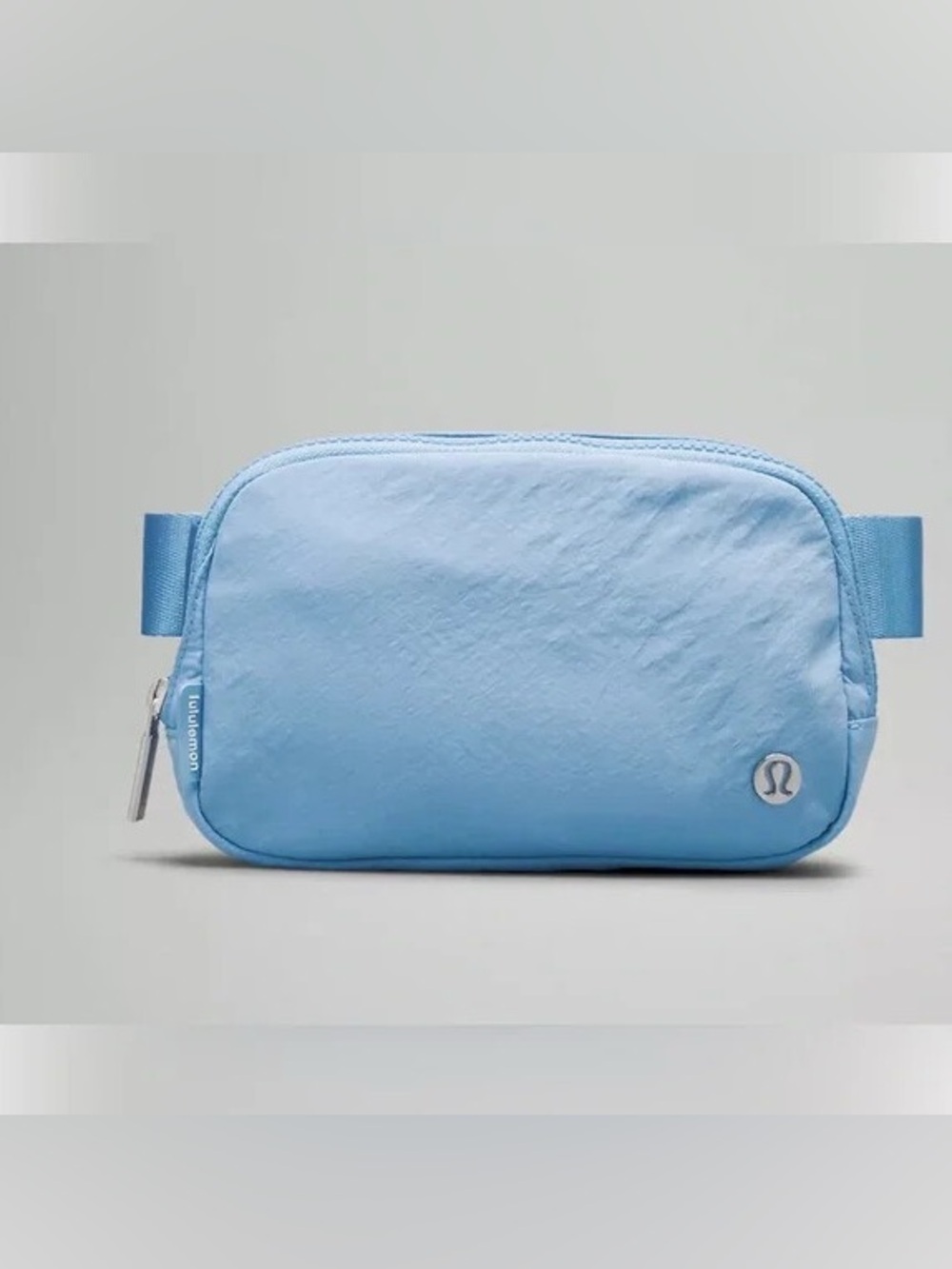 Lululemon Everywhere Belt Bag Aero Blue 1L NWT